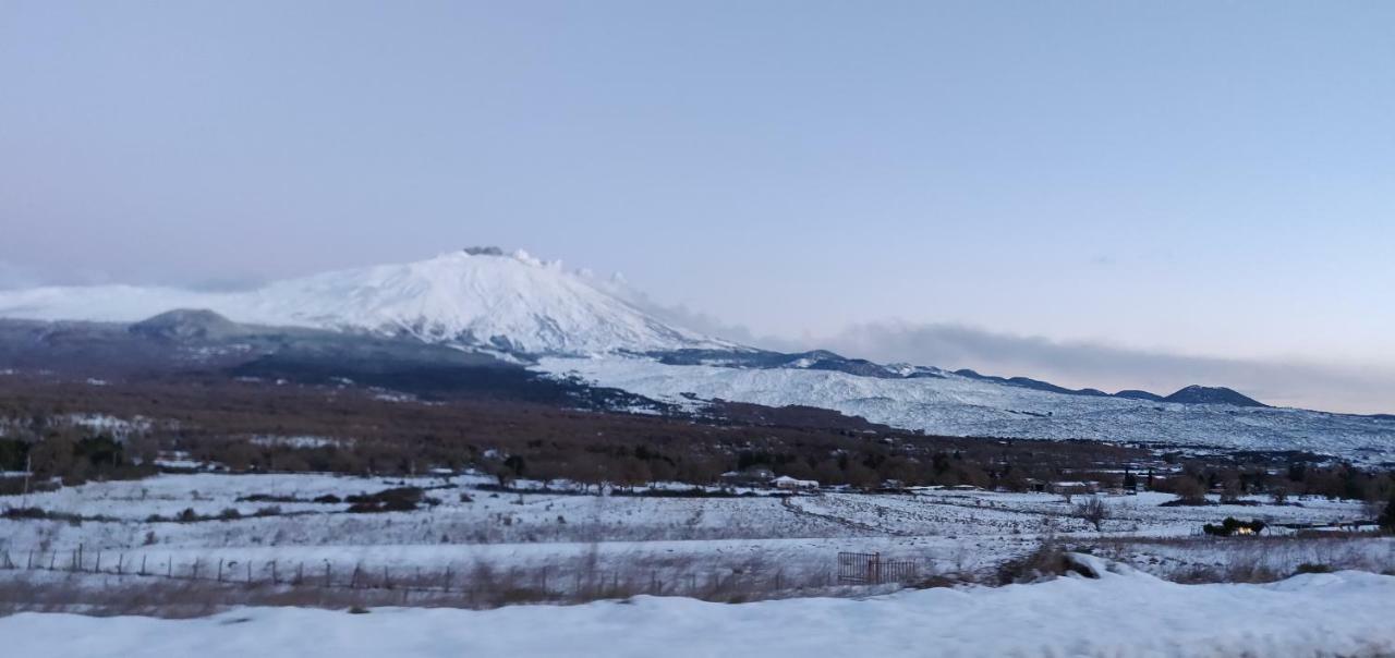 Mount Etna Chalet Maletto Екстериор снимка